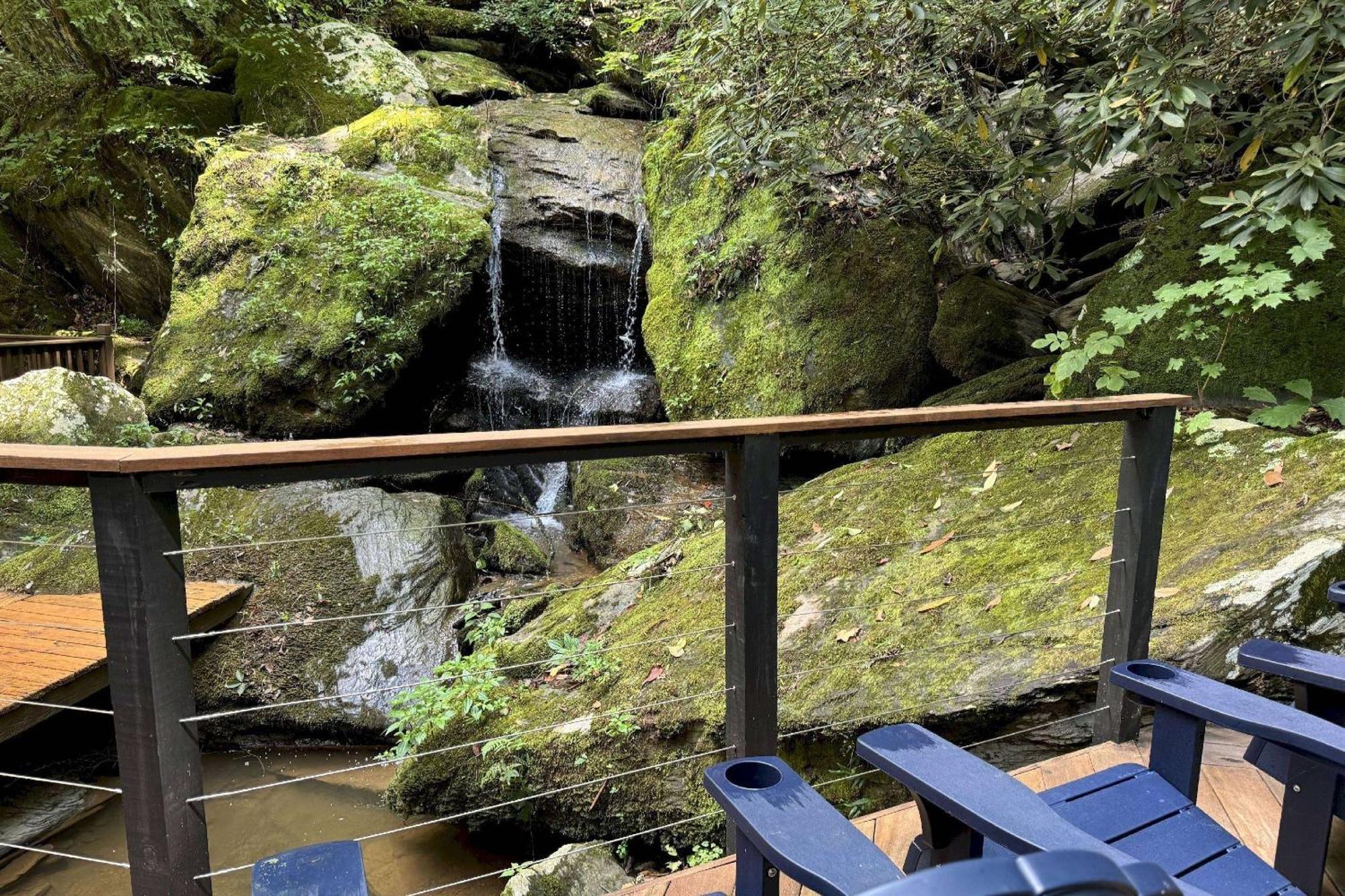 Waterfall Cabin McCookville エクステリア 写真